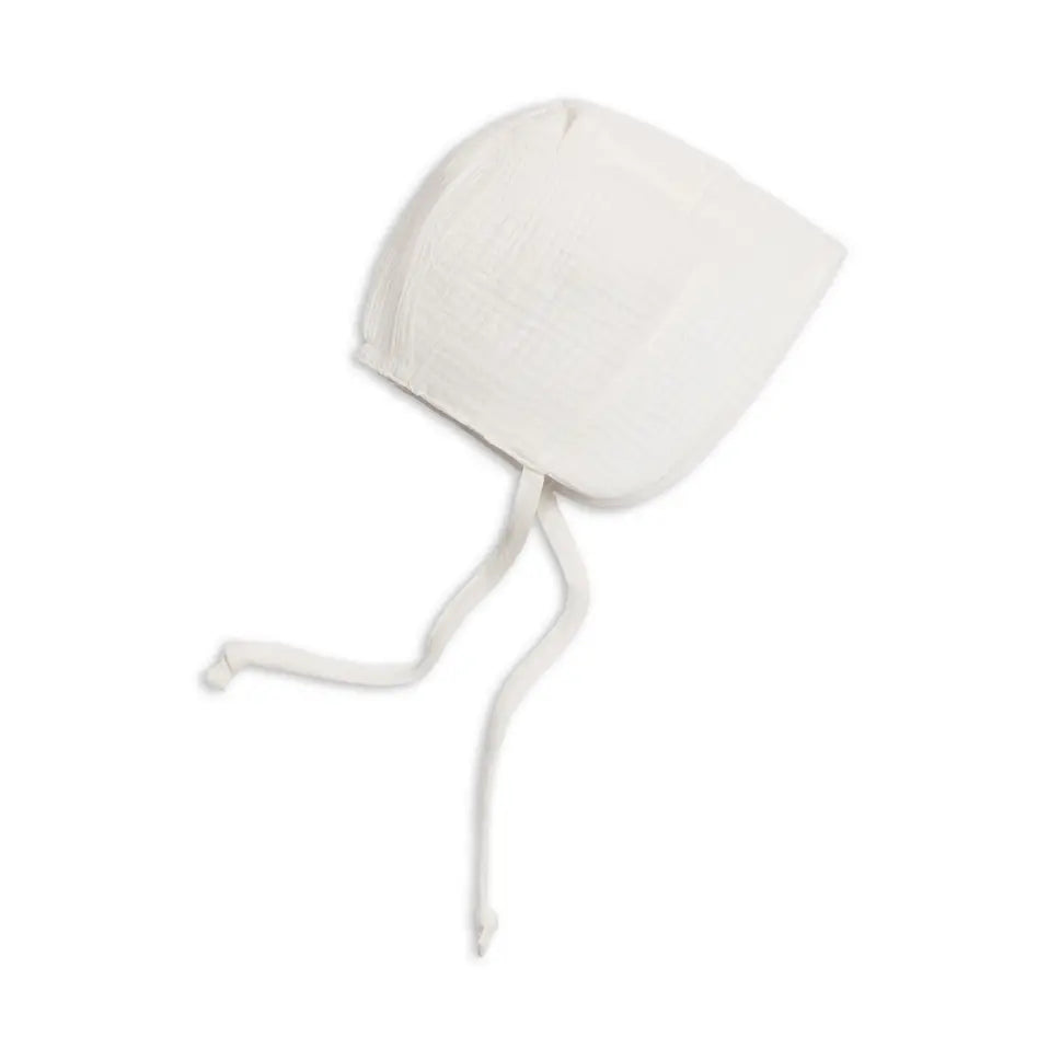 Muslin Bonnet in Coconut