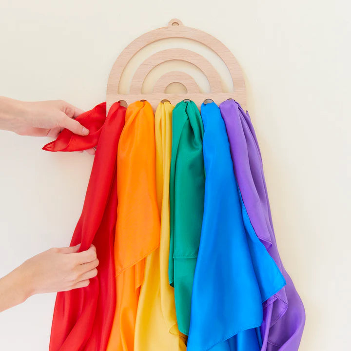 Small Rainbow Silk Display