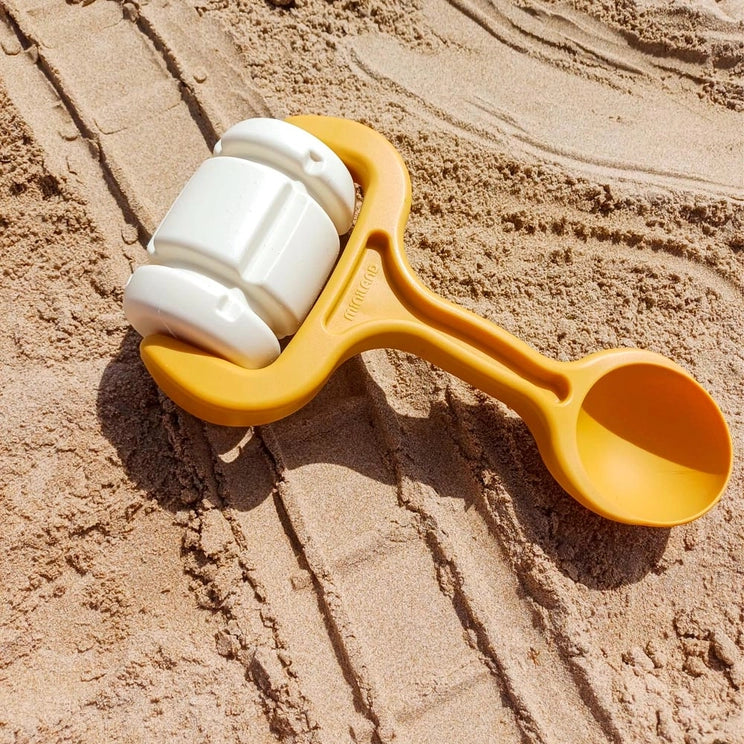 Eco Sand Roller - Train Tracks
