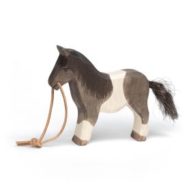 Pony Brown & White
