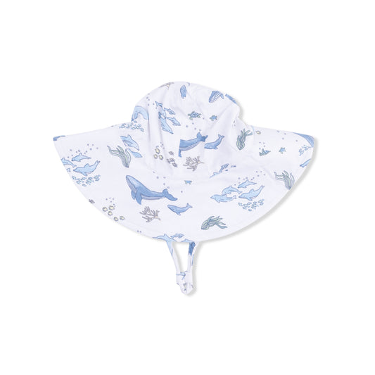 Bamboo Wide Brim Sun Hat in Watercolor Blue Whales