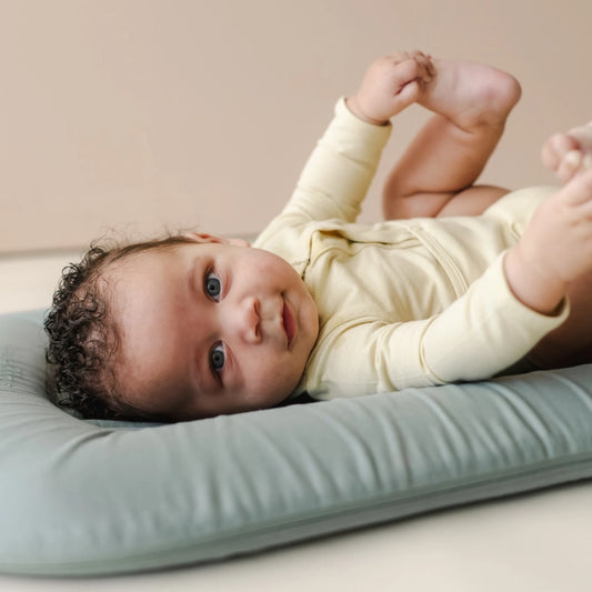 Slate Snuggle Me Organic Infant Lounger Wave