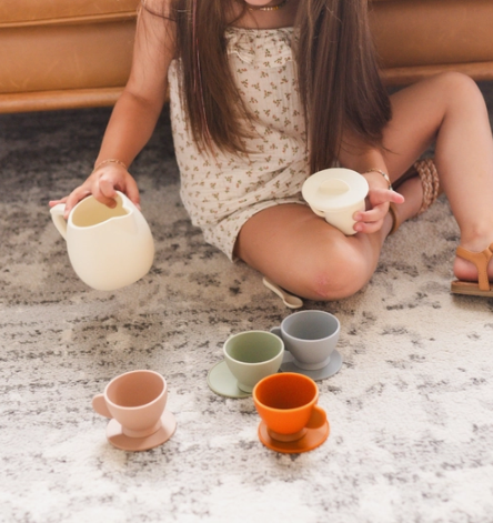 Silicone Tea Set in Ivory