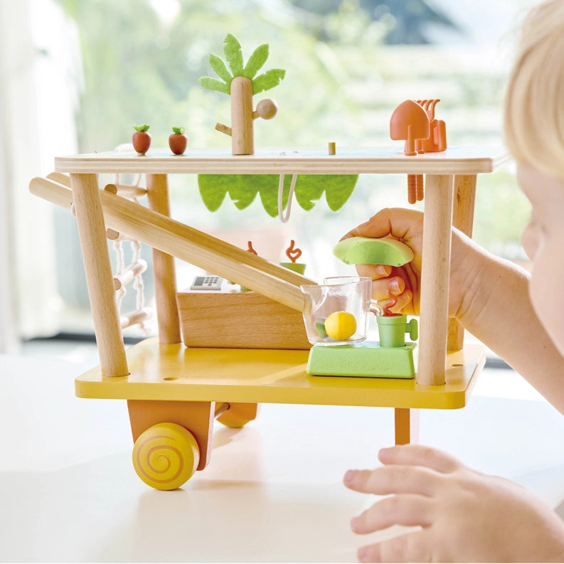 Green Planet Explorers Clio's Bio Juice Cart