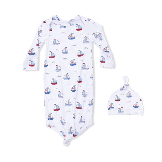 Bubbly Sailboats Gown & Knot Hat