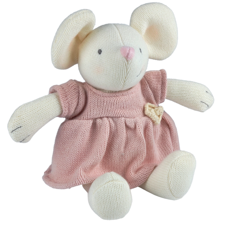 Knitted Meiya the Mouse